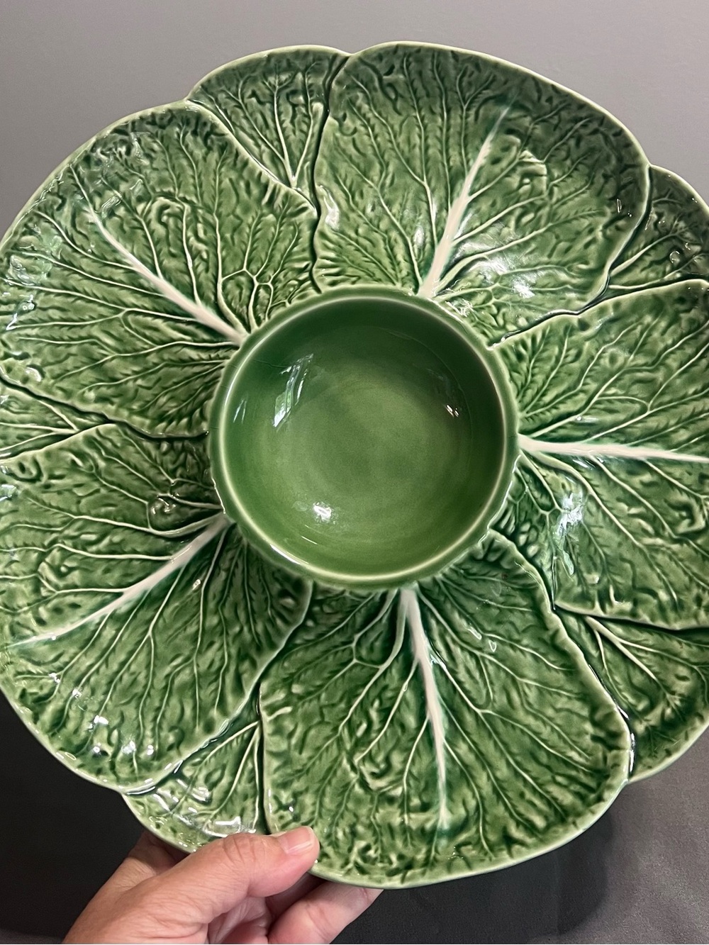 VTG Bordallo Pinheiro Green Cabbage Leaf Dip Veggies Appetizers Serving Tray 12”